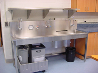 Image of Darkroom tray processing sink.